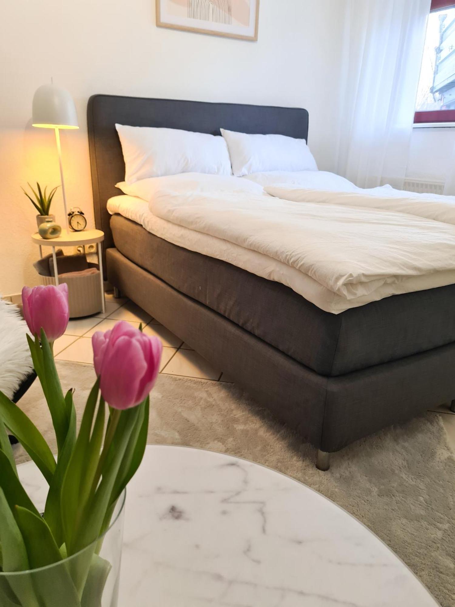 Ferienwohnung Rote Tuer - Landleben Pur! Kirchhain Exterior foto